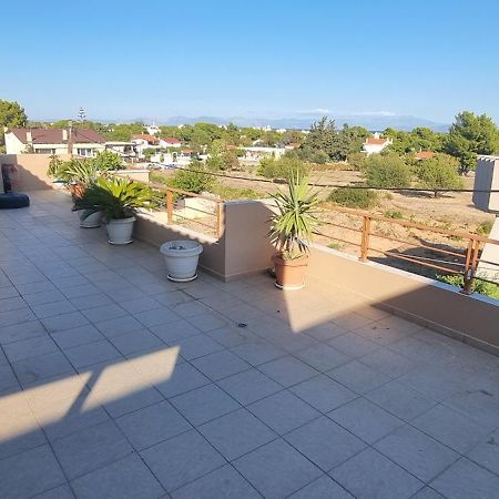 1 Bedroom Apartment Close To The Sea 阿特米达 外观 照片